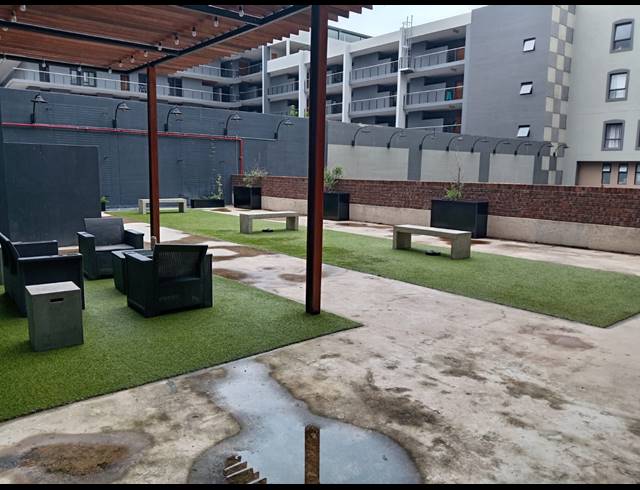 2 BEDROOM APARTMENT TO LET IN UMHLANGA RIDGE